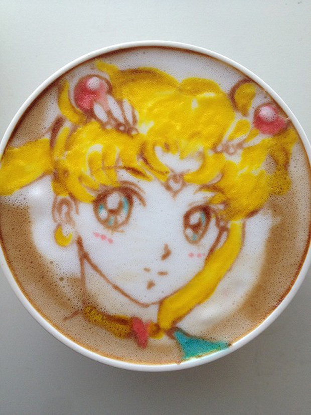  Sailor Moon "Arte Latte"