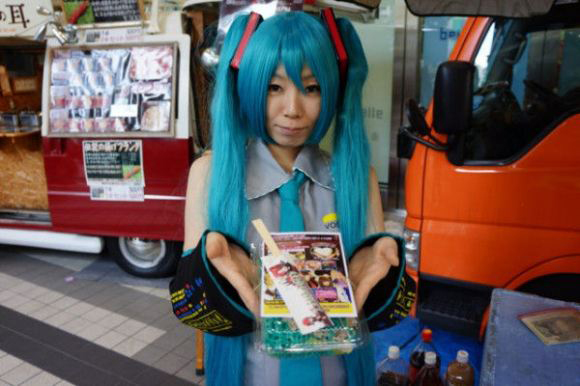 Los Yakisoba Azules de la Idol Miku Hatsune