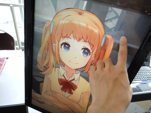 Personajes Anime interactivos y sensibles al tacto