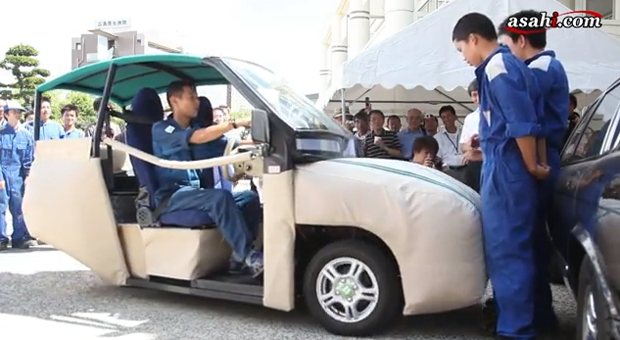 coche_japones_cojines_01