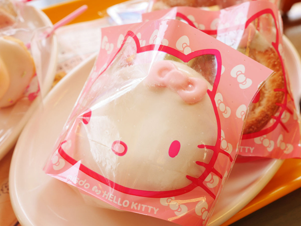 Mr Donuts presenta los Donuts de "Hello Kitty"