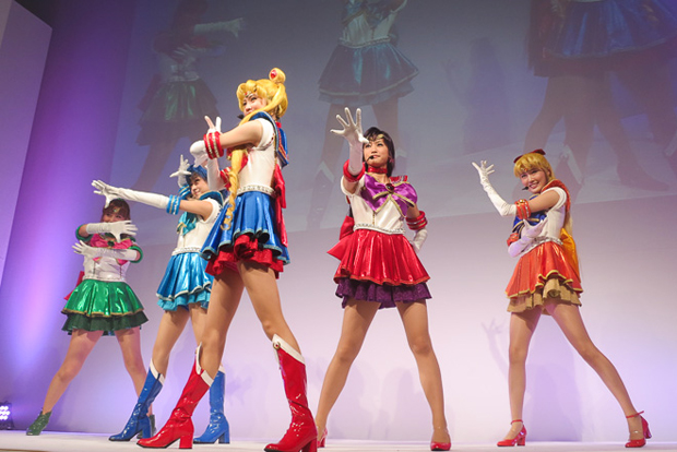 Bandai presenta en el 20 Aniversario de “Sailor Moon” su colección de cosméticos