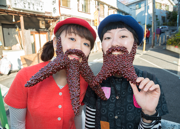 “Azurer”, la nueva tendencia en Japón que consiste en lucir barbas de judías